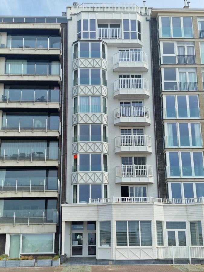 Oostduinkerke Apartments 2 מראה חיצוני תמונה